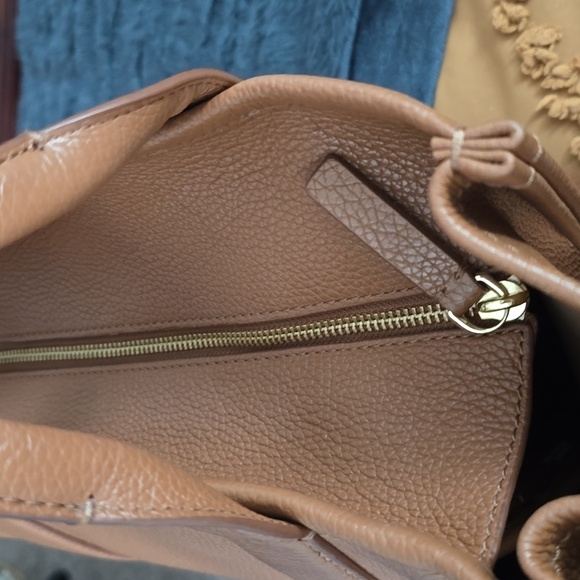 Awesome marc Jacob's the totebag. - Picture 8 of 10